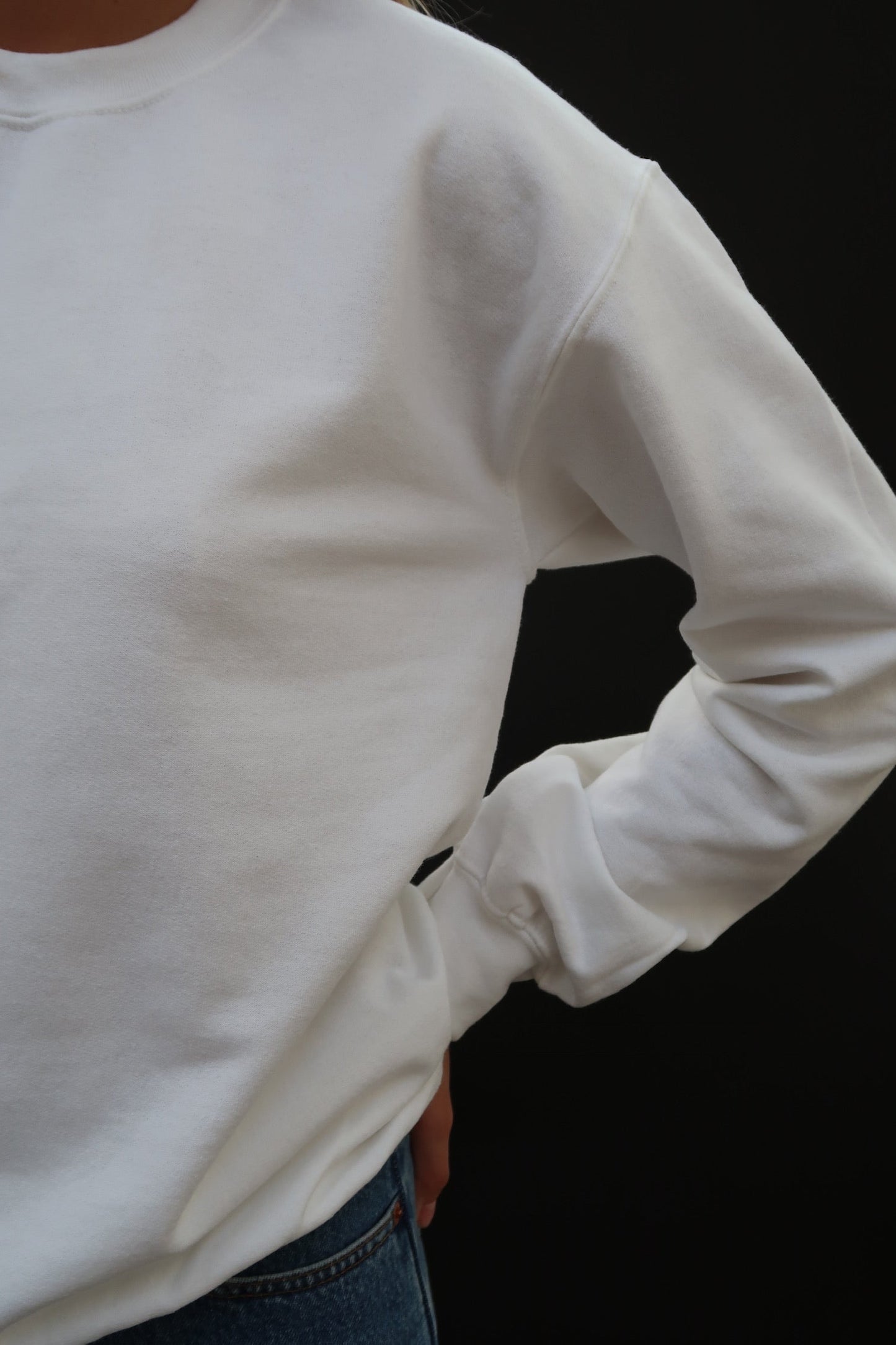 Vintage Long Sleeve White Sweatshirt