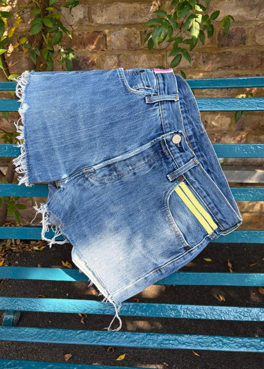 050. Levi's Cut Offs Lemon Tape