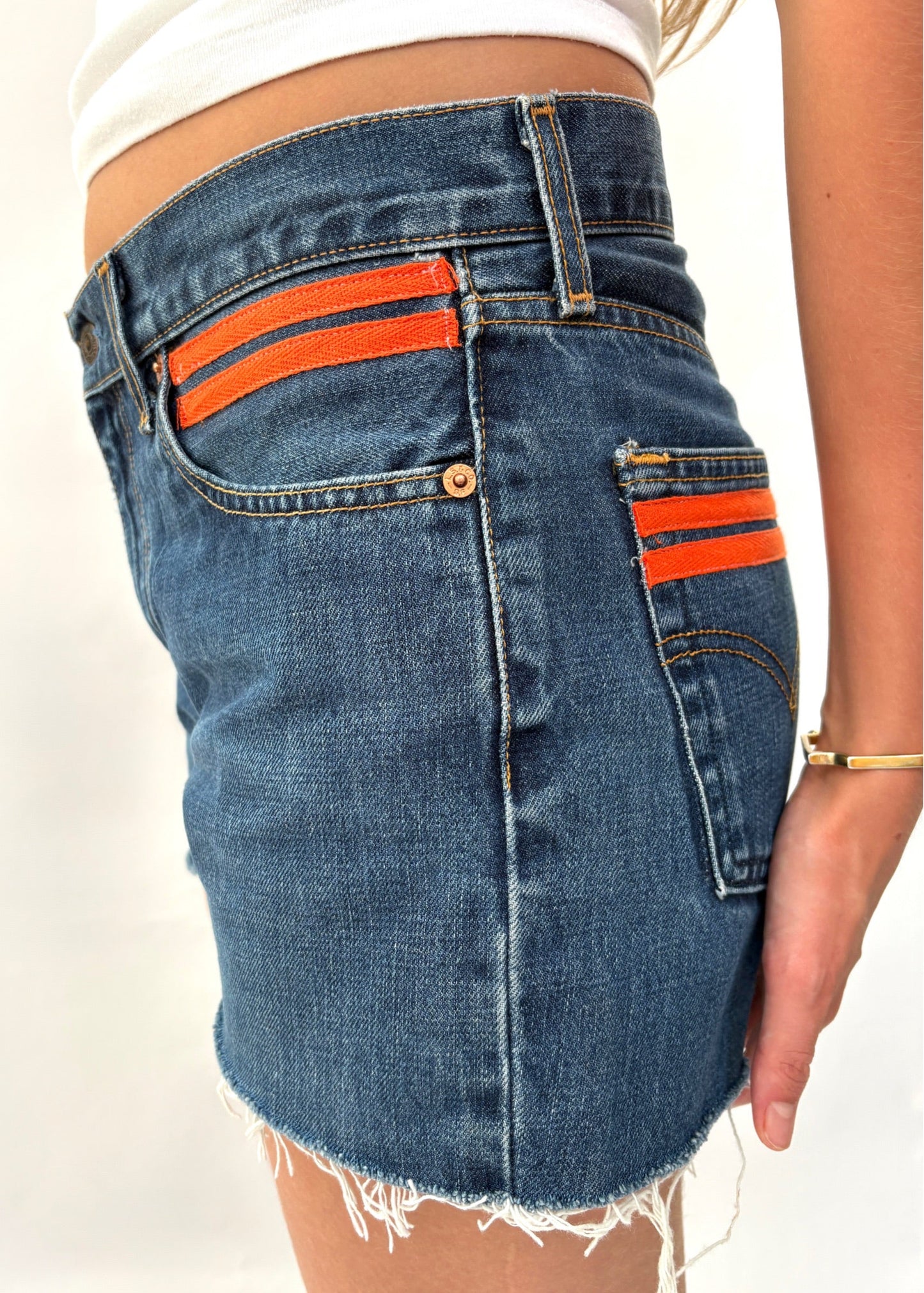 011. Levi's Cut Offs Orange Stripe