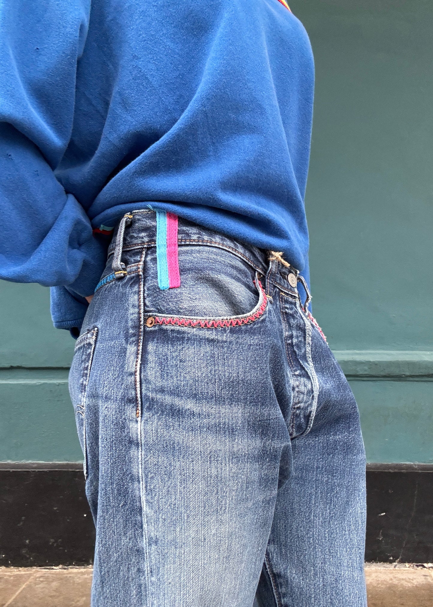 Levi's Zig Zag Stitching